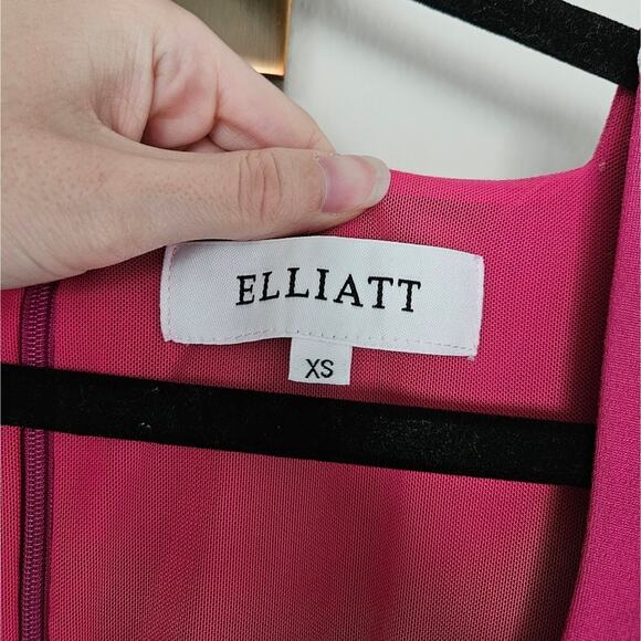 Elliatt Pink Orchid Scarlette Bodycon Long Sleeve Midi Dress NWOT Size X-Small - Picture 5 of 9